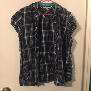 Plaid button up women’s shirt